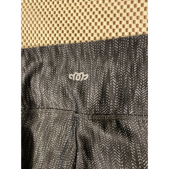 Maurices In Motion Leggings Womens Size XL Gray Athletic Yoga Pants - Picture 5 of 5